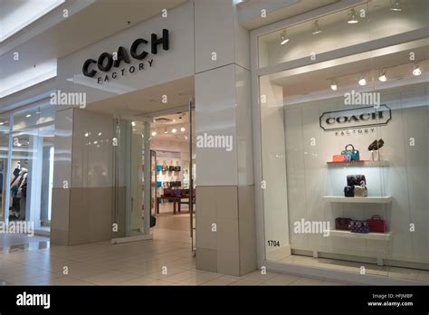coach factory store in chicago